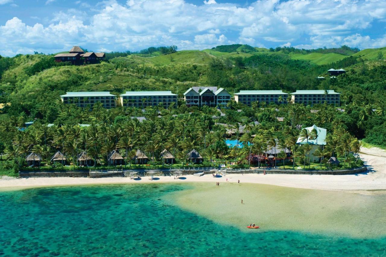 Outrigger Fiji Beach Resort Korotogo Εξωτερικό φωτογραφία The resort