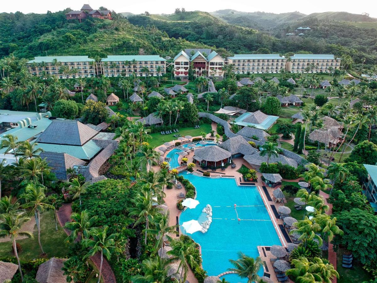 Outrigger Fiji Beach Resort Korotogo Εξωτερικό φωτογραφία Vinpearl Hotel Nha Trang