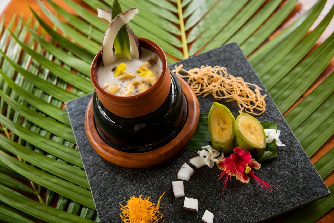 Outrigger Fiji Beach Resort Korotogo Εξωτερικό φωτογραφία Bicol Express
