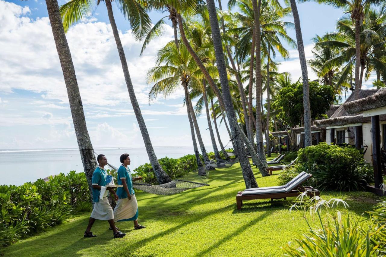 Outrigger Fiji Beach Resort Korotogo Εξωτερικό φωτογραφία The resort's beachfront